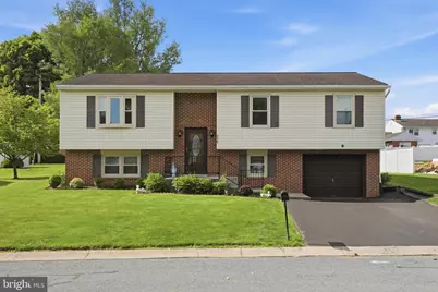 3218 Caroline Drive, East Petersburg, PA 17520 - Photo 1