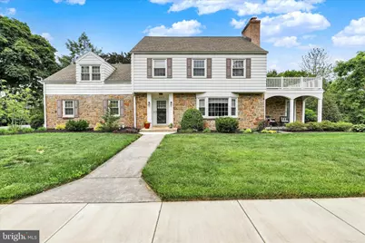 425 E College Avenue, Elizabethtown, PA 17022 - Photo 1
