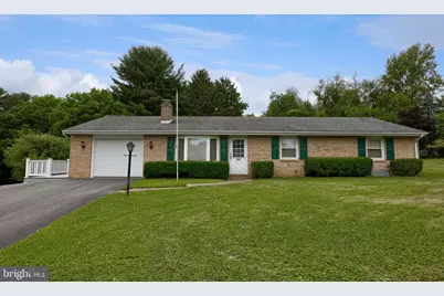 485 Summit Drive, Columbia, PA 17512 - Photo 1