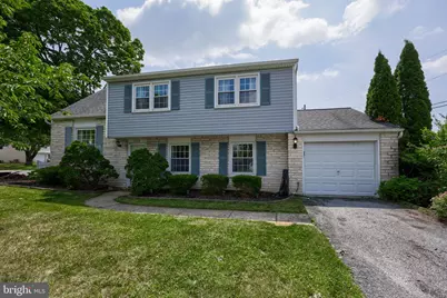 1604 Robert Road, Lancaster, PA 17601 - Photo 1