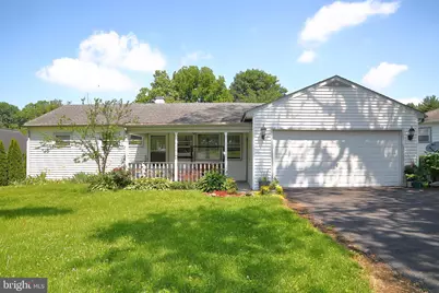 68 Pilgrim Drive, Lancaster, PA 17603 - Photo 1