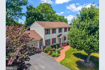 912 Jade Avenue, Lancaster, PA 17601 - Photo 1