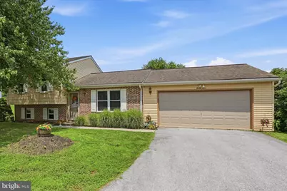 33 Hoover Road, Lancaster, PA 17603 - Photo 1