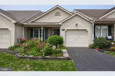 423 Thrush Drive, Manheim, PA 17545 - Photo 1