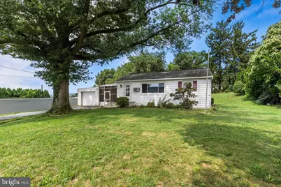 331 Maple Street, Columbia, PA 17512 - Photo 1