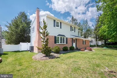 814 S Hays Street, Allentown, PA 18103 - Photo 1