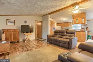 223 S Locust St, Palmyra, PA 17078 - Photo 7