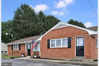 716 E Maple Street, Lebanon, PA 17046 - Photo 1