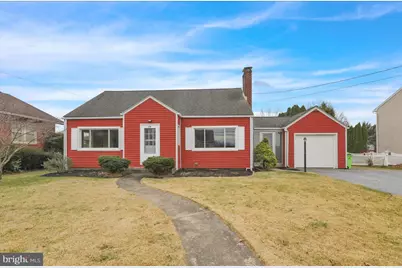 138 W Main Street, Newmanstown, PA 17073 - Photo 1