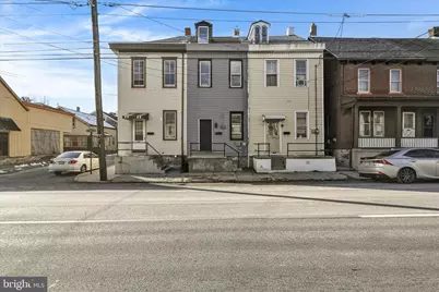 335 S 9th Street, Lebanon, PA 17042 - Photo 1