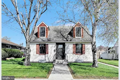 605 E Lehman Street, Lebanon, PA 17046 - Photo 1