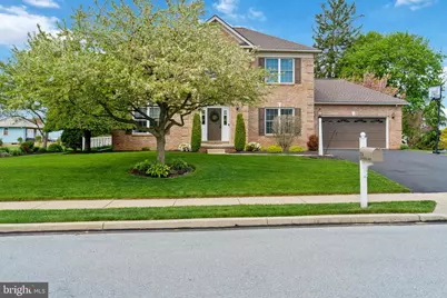 174 Chesterfield Drive, Palmyra, PA 17078 - Photo 1