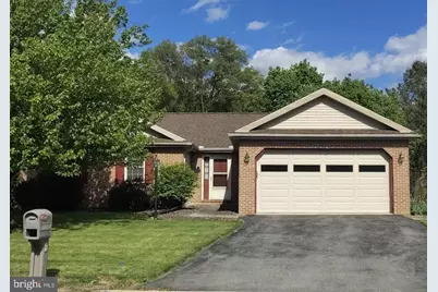 7 Southfield Road, Lebanon, PA 17042 - Photo 1