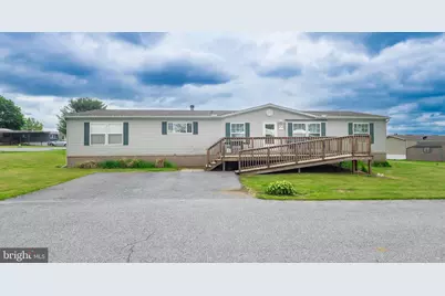 80 Country Acres Park Tp, Myerstown, PA 17067 - Photo 1
