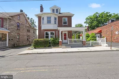 241 S 6th Street, Lebanon, PA 17042 - Photo 1