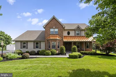1820 Oakridge Court, Lebanon, PA 17046 - Photo 1