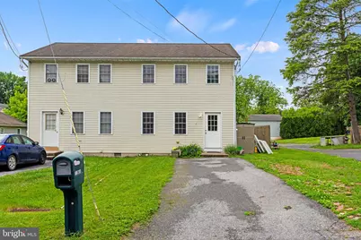 757 N 3rd Avenue, Lebanon, PA 17046 - Photo 1