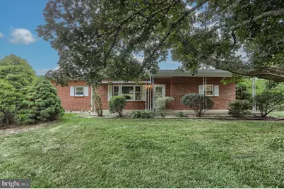 490 Beechwood Avenue, Lebanon, PA 17042 - Photo 1