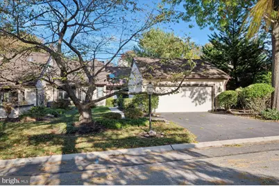 3 Hounds Run Lane, Blue Bell, PA 19422 - Photo 1