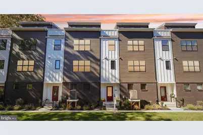 952 Riverplace Drive, Conshohocken, PA 19428 - Photo 1