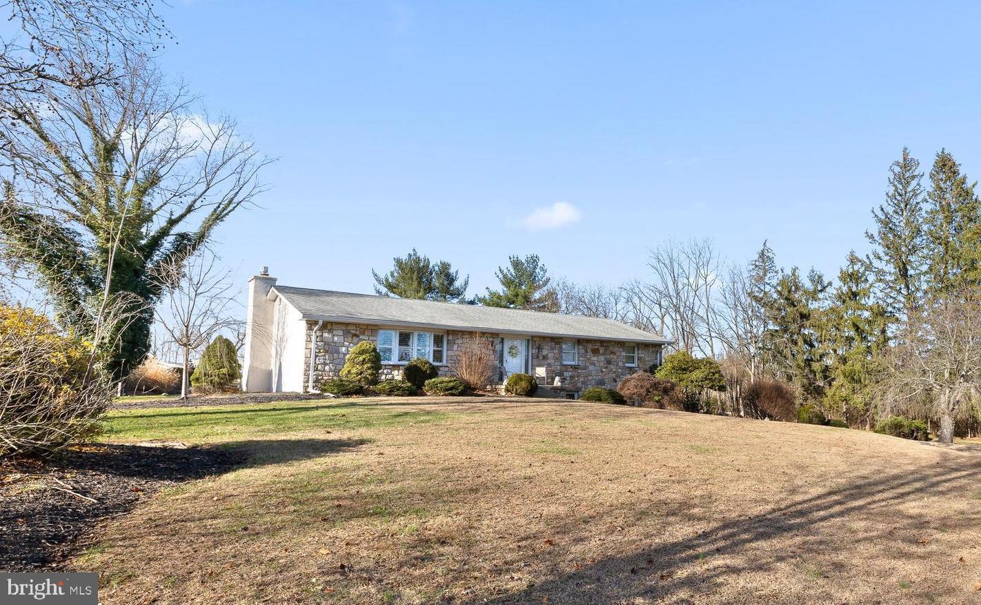 2563 Shelly Rd, Harleysville, PA 19438 - MLS PAMC2162278 - Coldwell Banker