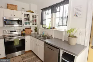 206 Cherry St, East Greenville, PA 18041 - Photo 19