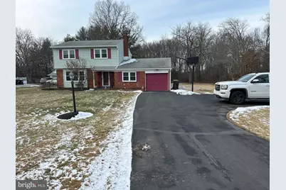 320 W Orvilla Road, Hatfield, PA 19440 - Photo 1