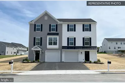 716 Deerfield Boulevard #LOT 4, Pennsburg, PA 18073 - Photo 1