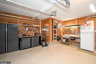 555 Saratoga Rd, King of Prussia, PA 19406 - Photo 35