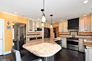 555 Saratoga Rd, King of Prussia, PA 19406 - Photo 11