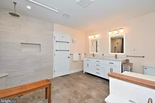 555 Saratoga Rd, King of Prussia, PA 19406 - Photo 21