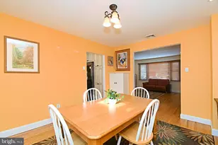 555 Saratoga Rd, King of Prussia, PA 19406 - Photo 7