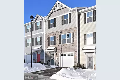 112 Van Fleet Circle, Pottstown, PA 19464 - Photo 1