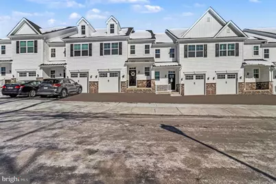 202 Arch Way, Norristown, PA 19401 - Photo 1