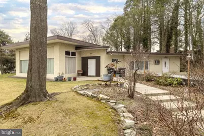 587 Moreland Road, Huntingdon Valley, PA 19006 - Photo 1