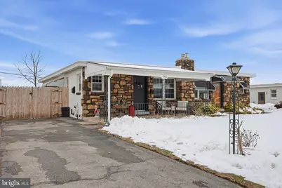 1315 Hillcrest Road, Conshohocken, PA 19428 - Photo 1
