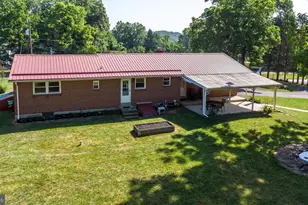 504 Green St, Green Lane, PA 18054 - Photo 47