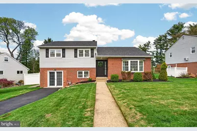 21 Red Oak Road, Oreland, PA 19075 - Photo 1