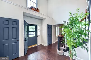 53 Green Briar Dr, Phoenixville, PA 19460 - Photo 5