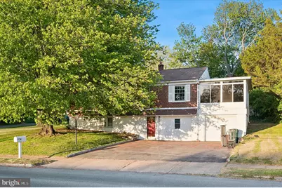 33 Cedar Grove Road, Conshohocken, PA 19428 - Photo 1