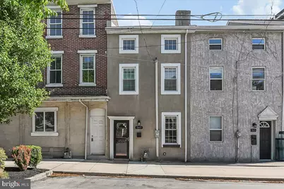 387 E Hector Street, Conshohocken, PA 19428 - Photo 1