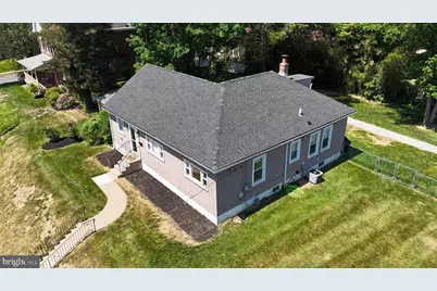 211 N Sylvania Avenue, Jenkintown, PA 19046 - Photo 1