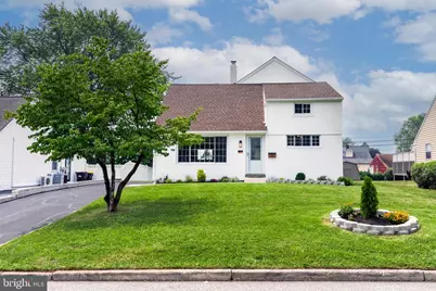 354 W Signal Hill Road, King of Prussia, PA 19406 - Photo 1