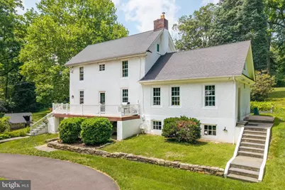 387 Tomlinson Road, Huntingdon Valley, PA 19006 - Photo 1
