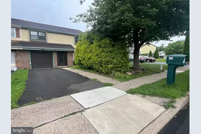 36 Greenwoods Drive, Horsham, PA 19044 - Photo 1