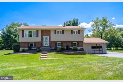 532 W Fifth, Pennsburg, PA 18073 - Photo 1