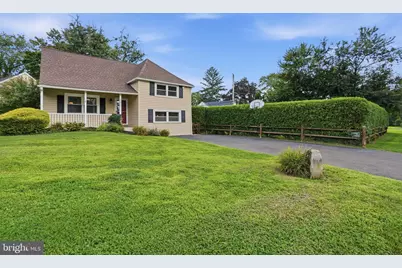 2570 Rosewood Avenue, Abington, PA 19001 - Photo 1