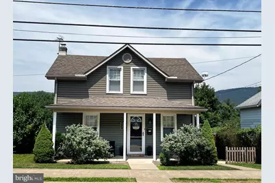 425 E Freedom Avenue, Burnham, PA 17009 - Photo 1