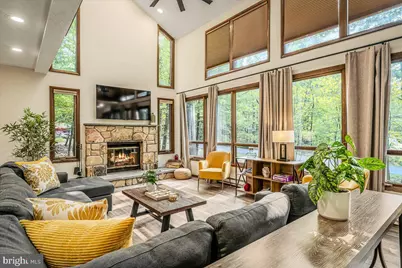 1119 Kensington Drive, East Stroudsburg, PA 18301 - Photo 1