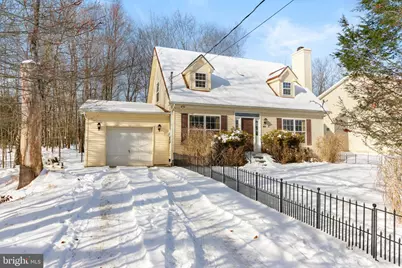 462 Country Place Drive, Tobyhanna, PA 18466 - Photo 1